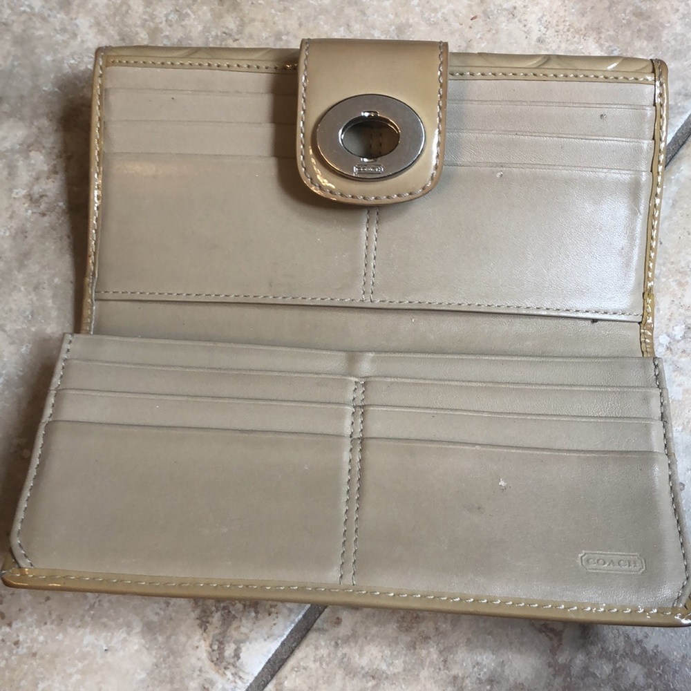 Coach wallet peanut - Picture 6 of 7